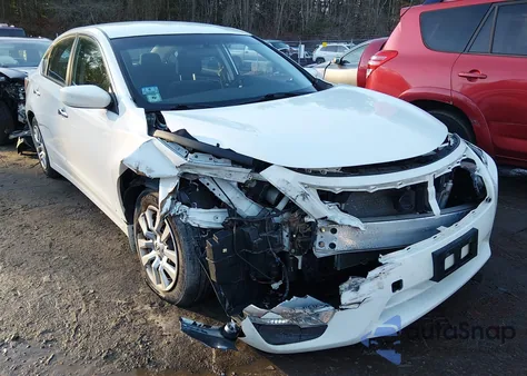 2015 Nissan Altima 2.5 S from USA, damaged, VIN 1N4AL3AP3FC426674